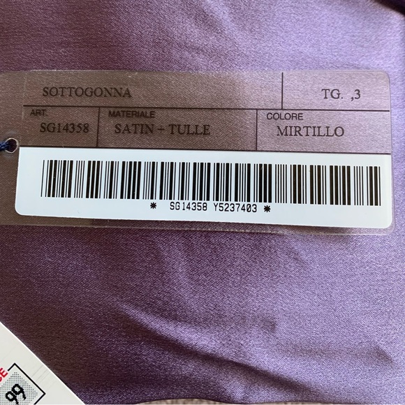 NWT Vtg PRADA Milano Silk Slip Skirt, Tulle Trim w/ Orig. Prada Gift Box - Picture 16 of 16